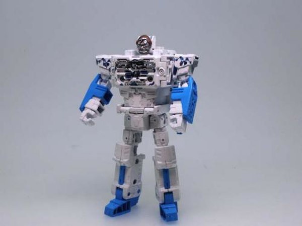 Downtown Cerebros Update   Clear Image Of Fortress Maximus Face, Photos Of Figure  (2 of 5)